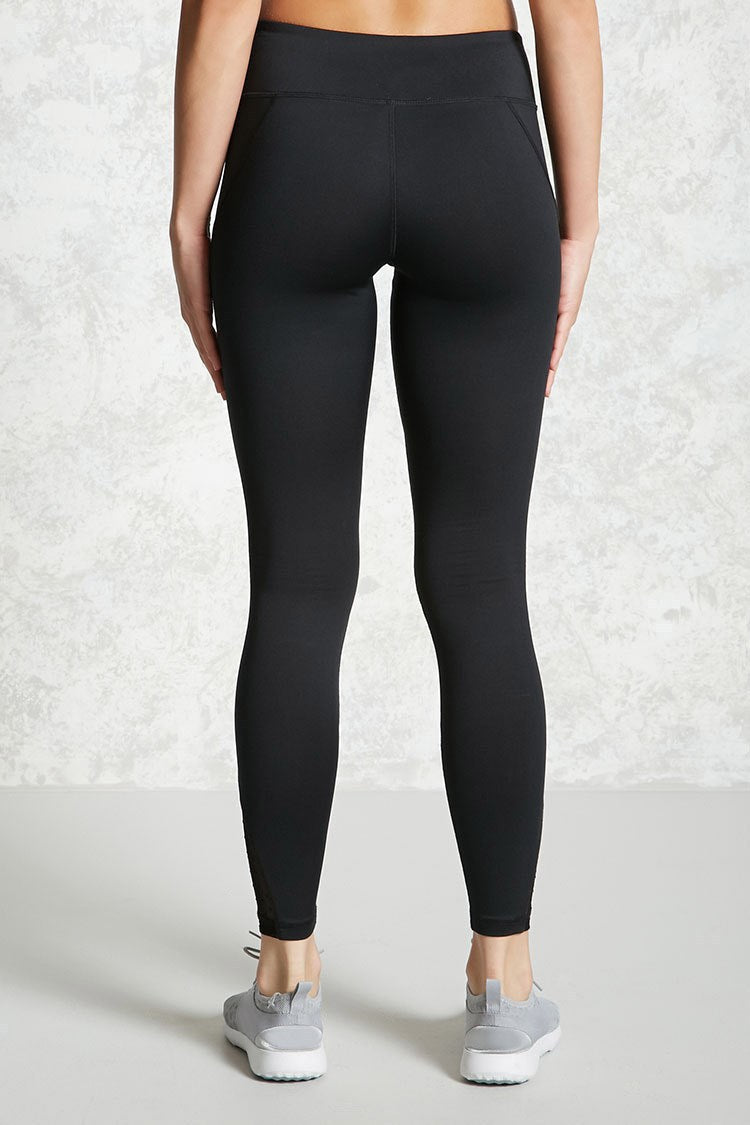 Trening og yoga tights med mesh partier - fra Red Medusa - Pris 399 kr! Kjøp nå betal senere med Klarna hos Hubes.no