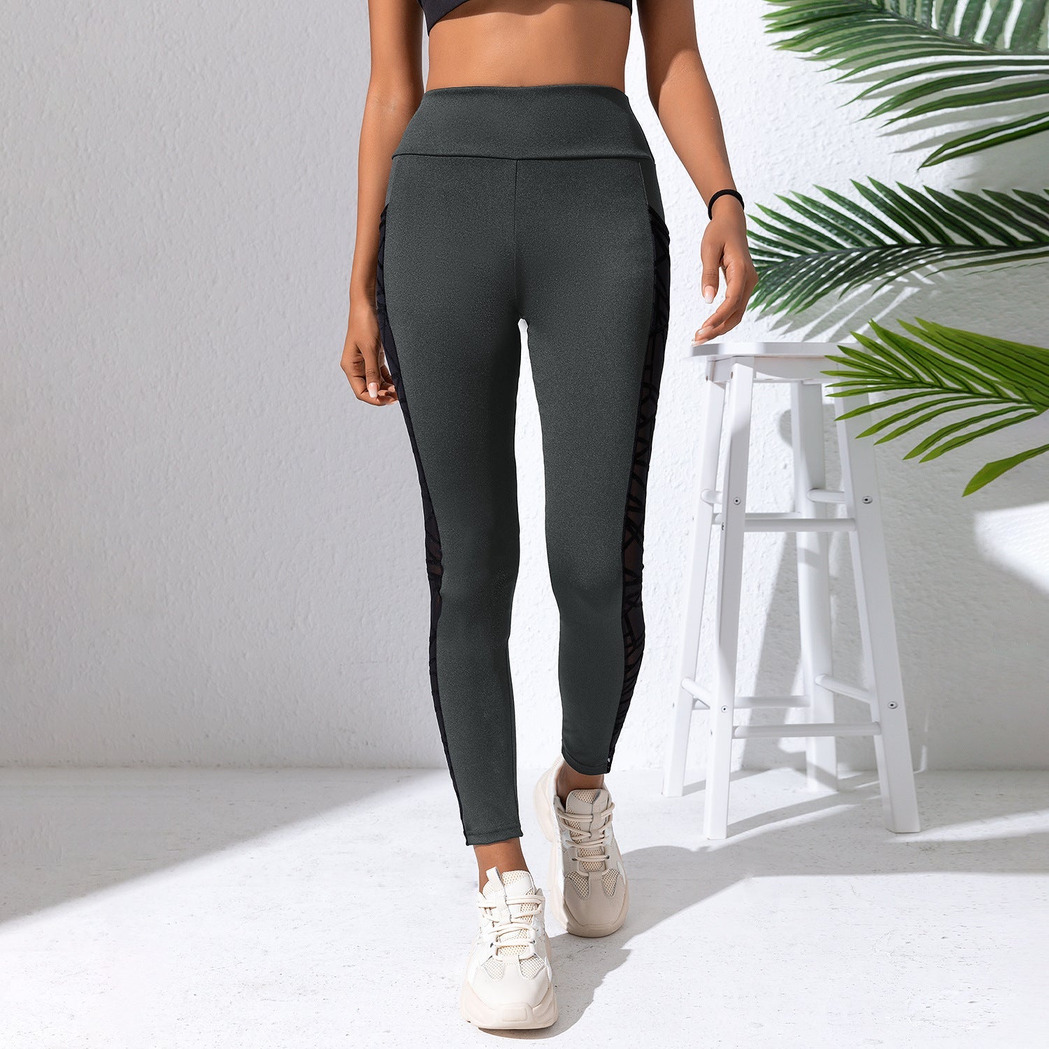 Fitness Hip-lift And Belly Shaping leggings - fra Red Medusa - Pris 699 kr! Kjøp nå betal senere med Klarna hos Hubes.no