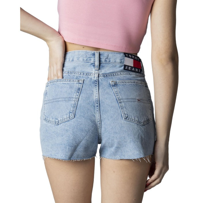 Tommy Hilfiger Jeans Shorts Dame - fra Tommy Hilfiger Jeans - Pris 775 kr! Kjøp nå betal senere med Klarna hos Hubes.no