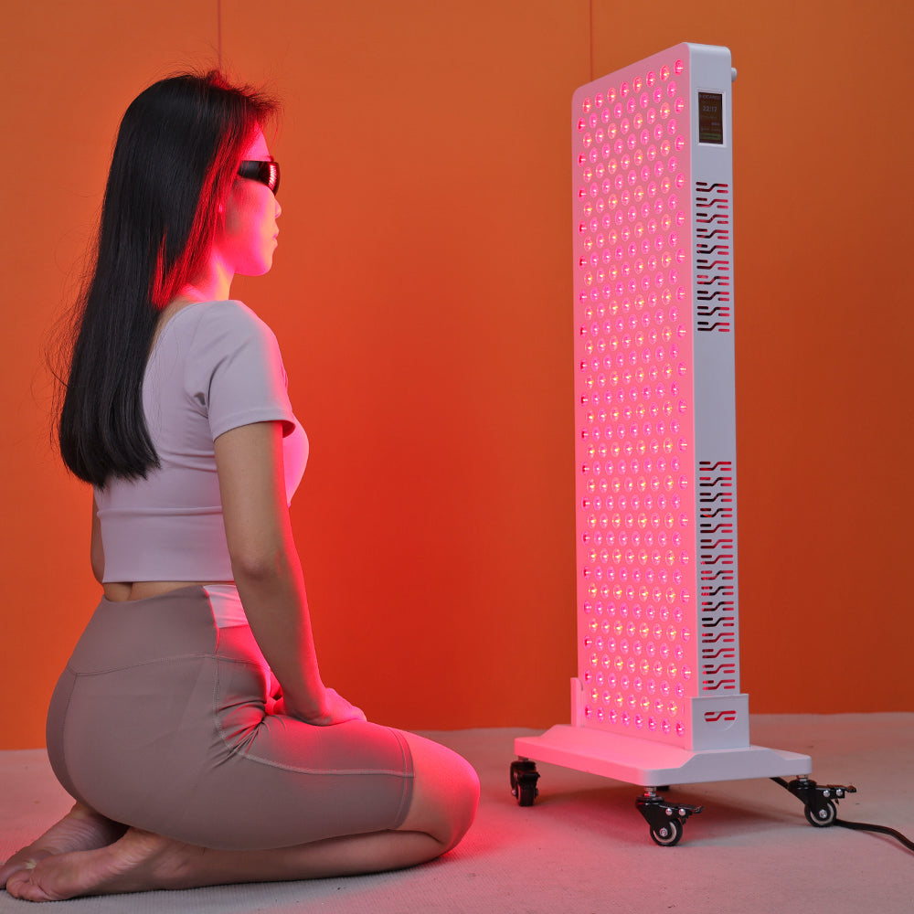 Uno Vita's RLPRO300Max LED Therapy Light (full spectrum)