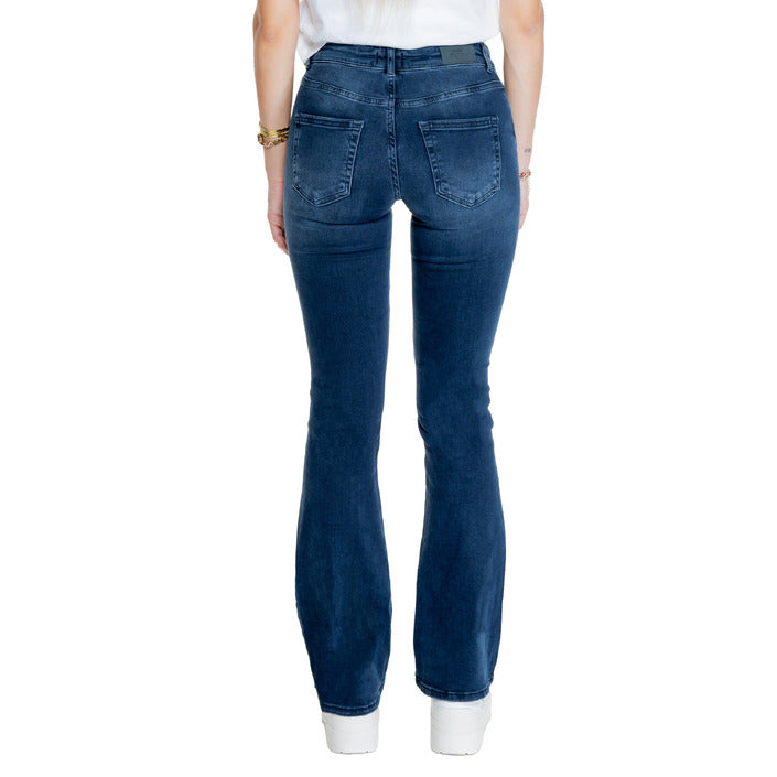 Only Jeans Dame - fra Only - Pris 635.99 kr! Kjøp nå betal senere med Klarna hos Hubes.no