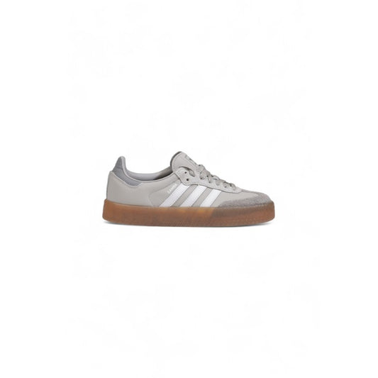 Adidas Women Sneakers- Pris 1373.40 kr! Kjøp nå betal senere med Klarna hos Hubes.no