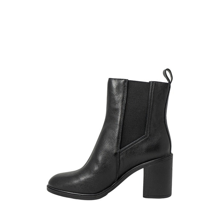 Calvin Klein Jeans Women Boots - fra Calvin Klein Jeans - Pris 1899 kr! Kjøp nå betal senere med Klarna hos Hubes.no