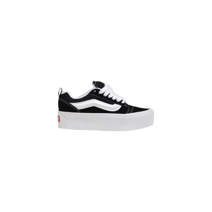 Vans Women Sneakers - fra Vans - Pris 1676 kr! Kjøp nå betal senere med Klarna hos Hubes.no