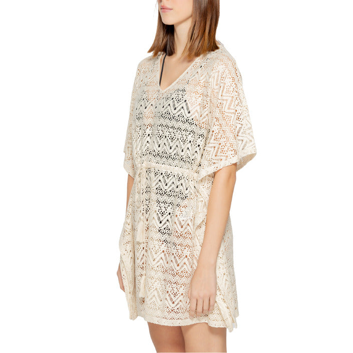 Vero Moda Drakt Dame - Hubes.no