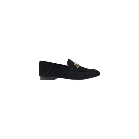 Guess Women Moccassin- Pris 1778 kr! Kjøp nå betal senere med Klarna hos Hubes.no